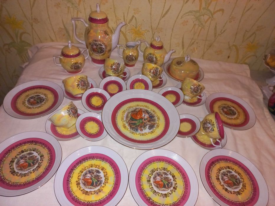 Чайный сервиз Мадонна перламутровый (есть на 6 и 12 персон)