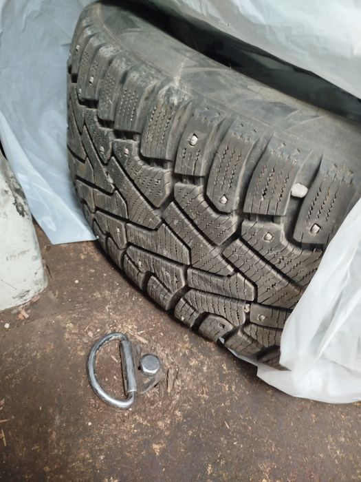 Продам  шины  Pirelli  в хорошем состоянии