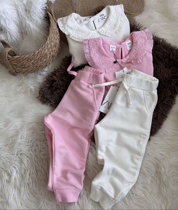 Двойка для девочек в белом цвете