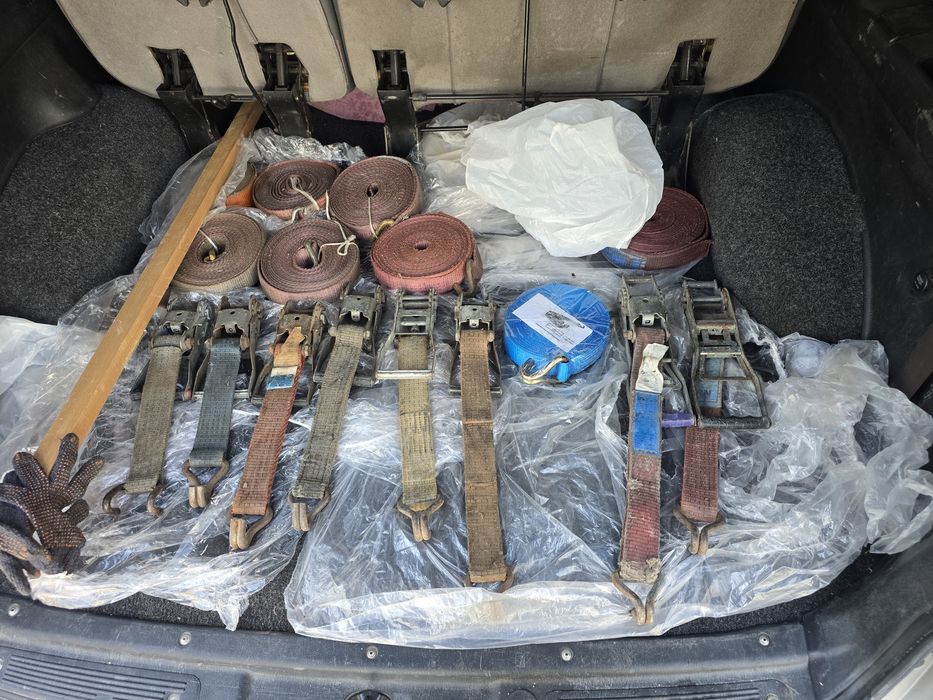 Ремен тасма тречетка 2та янги 8 та эски бу