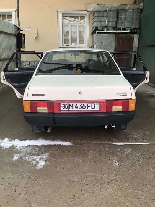 Lada samara 21099