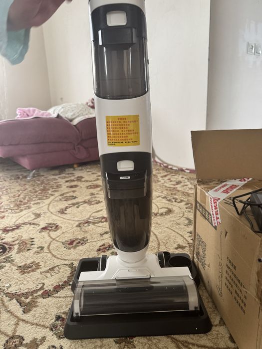 Моющий вертикальный пылесос 2 в 1