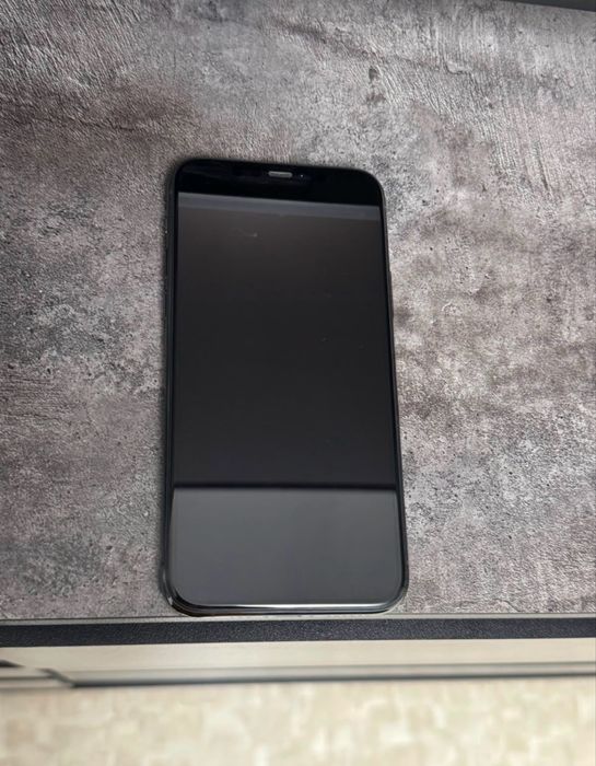 Iphone 11 pro 45.000
