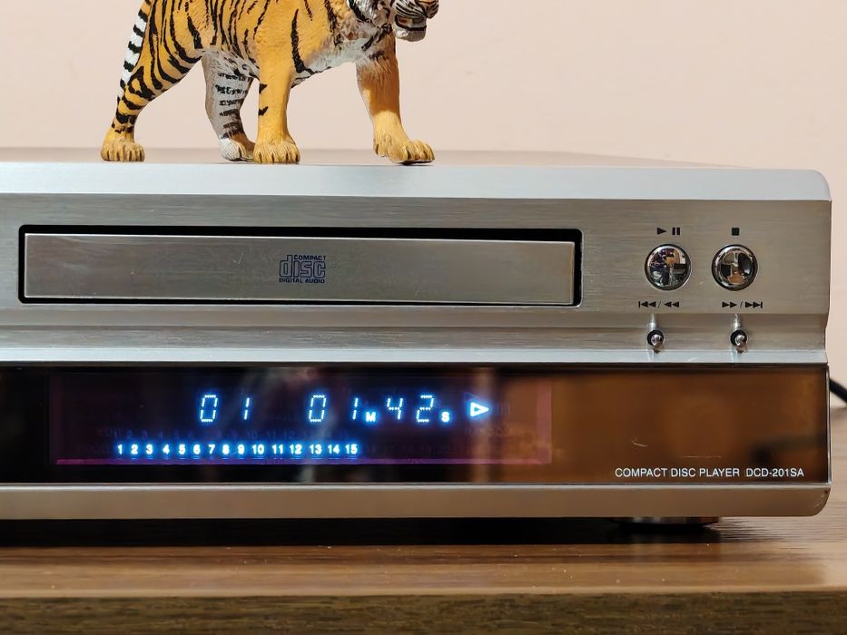 Denon DCD-201SA Presta Series. Cd player. Sunet de top. Preț fix !