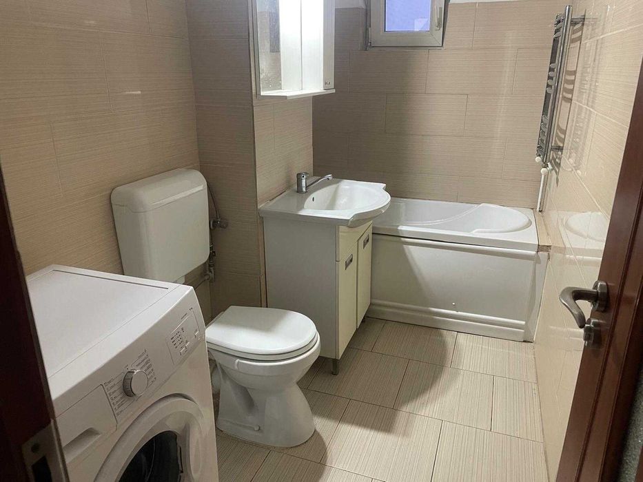 Inchiriere apartament 3 camere - proprietar