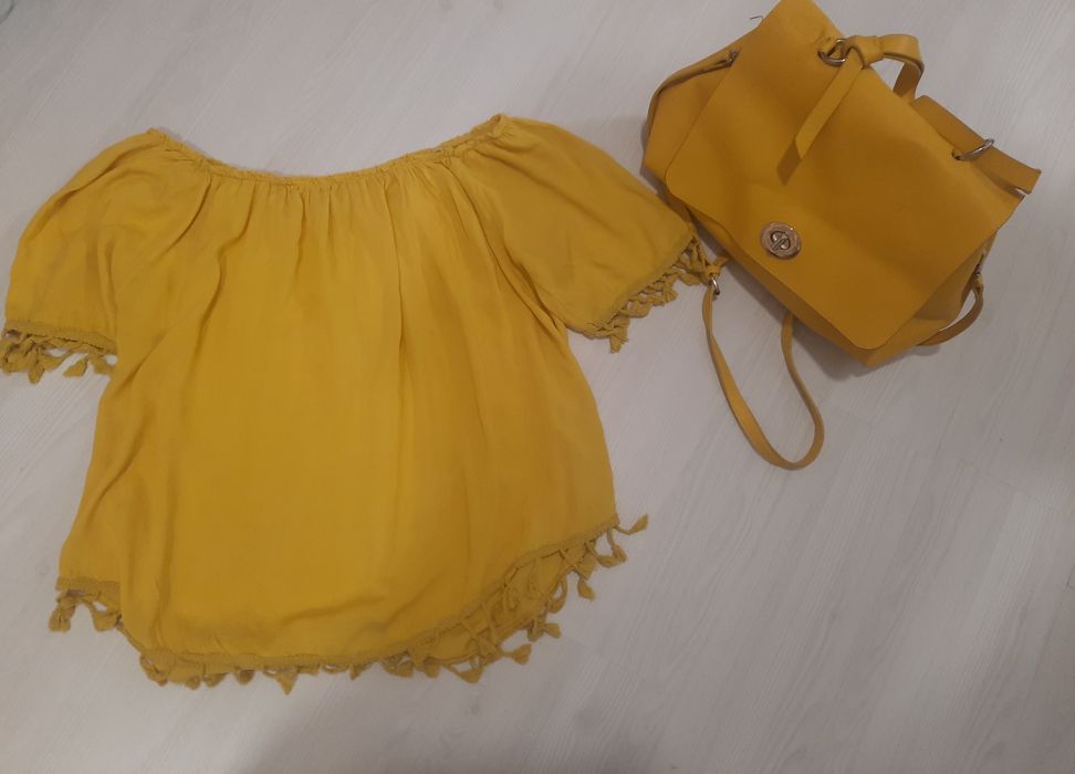 Geanta și bluză mărimea S-M, culoarea muștar