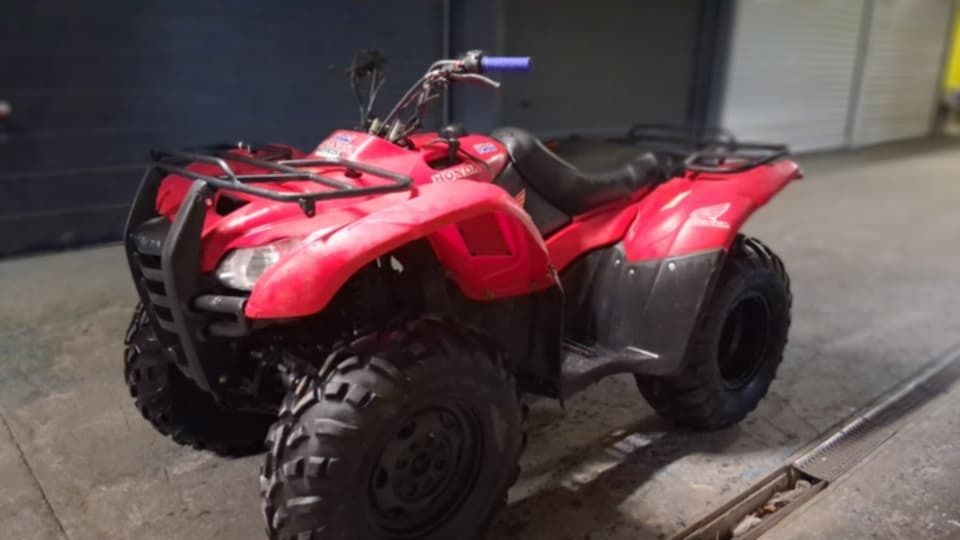 Атв Хонда 420 ,като нов е,Изкупувам
