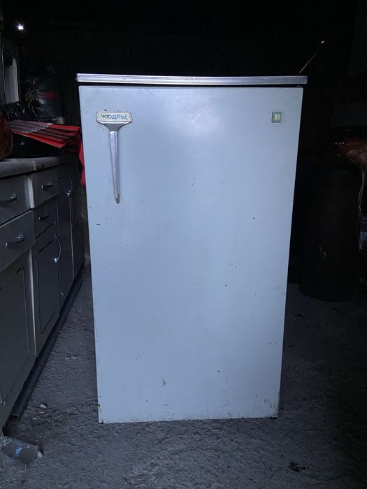 Холодильник в хорошем состоянии