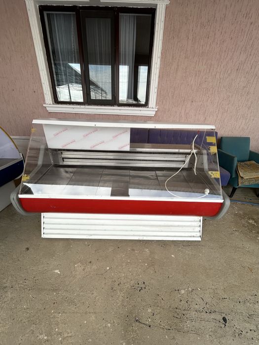 Холодилник втрение