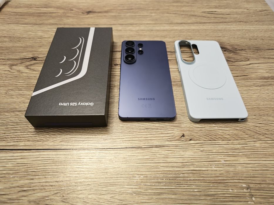 Samsung S26 Ultra 16/1TB.