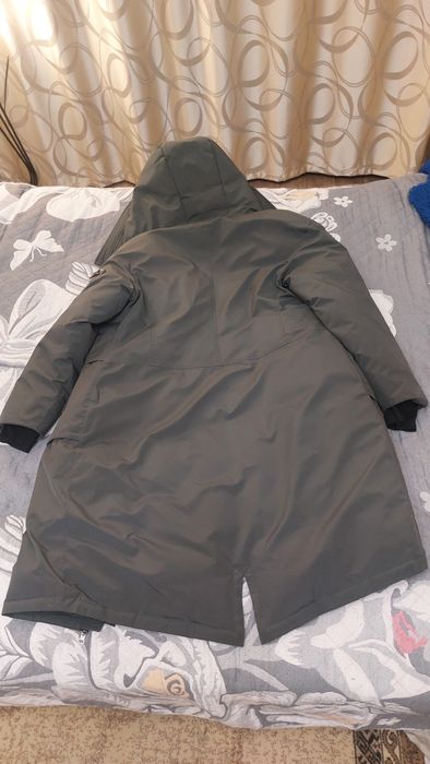 Продам парка зимняя