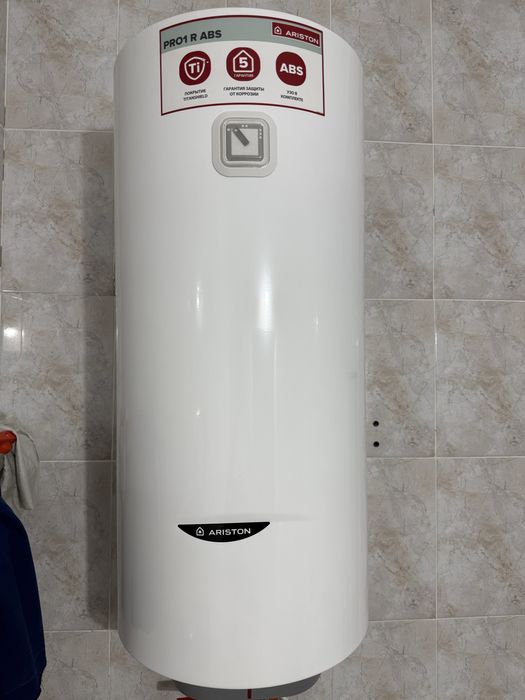 Воданагреватель Ariston 50 литр
