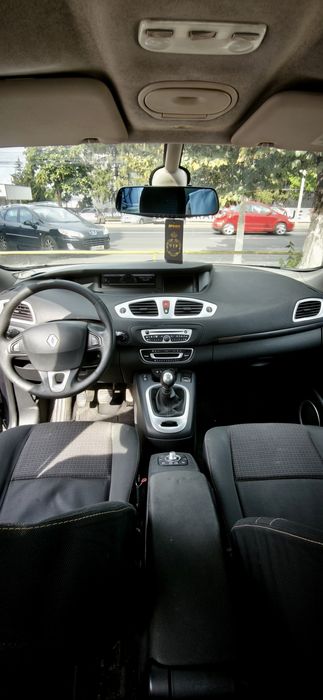 Renault   Scenic