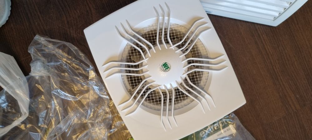 Вентилатори за баня/WC