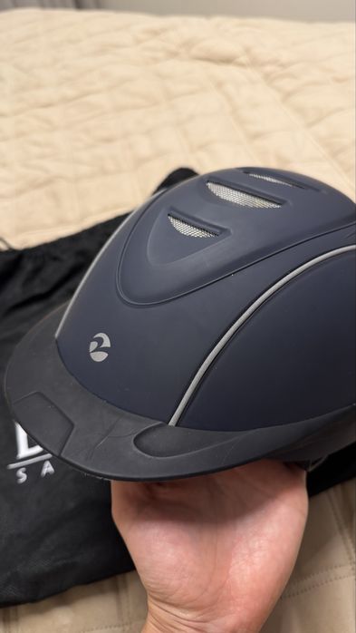 Шлем для верховой езды