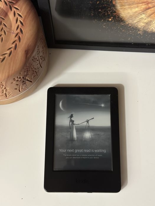 kindle 10th generation, 2019 + Подарък Калъф