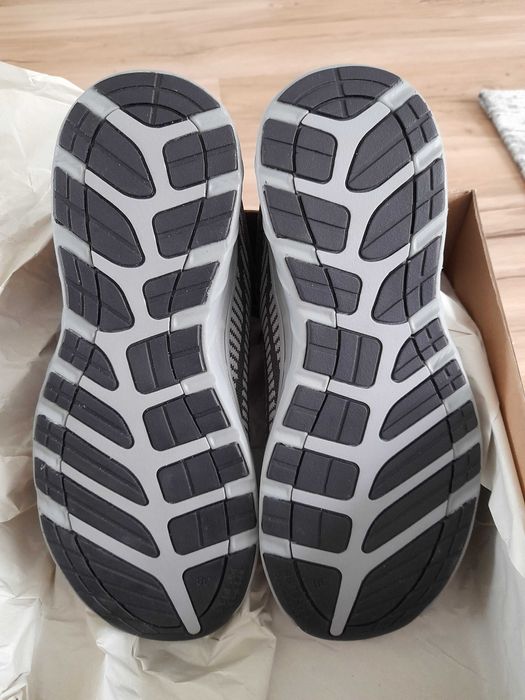 Engelbert Strauss, pantofi de protectie