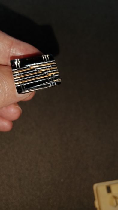 Продаются запонки