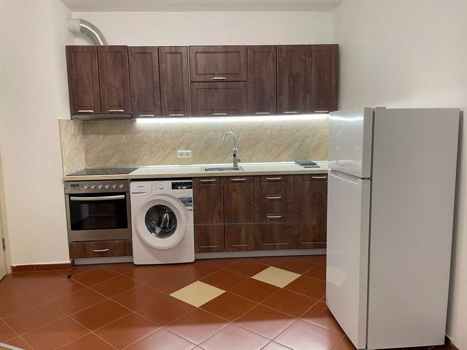 Дава се под наем Двустаен апартамент в София, Център - 60 кв.м за 550 € - Снимка #1