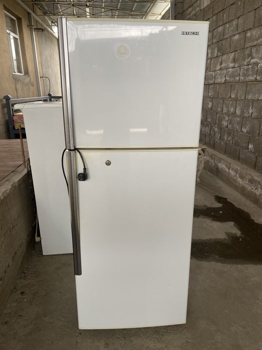 Холодильник Хитачи