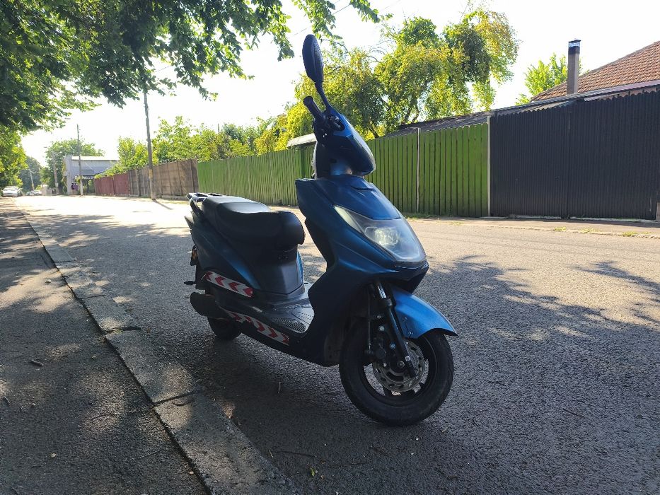 Scuter Electric ZT 36 fără permis - Controller și Baterii Noi
