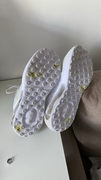 Nike кроссовки 36 размер белые