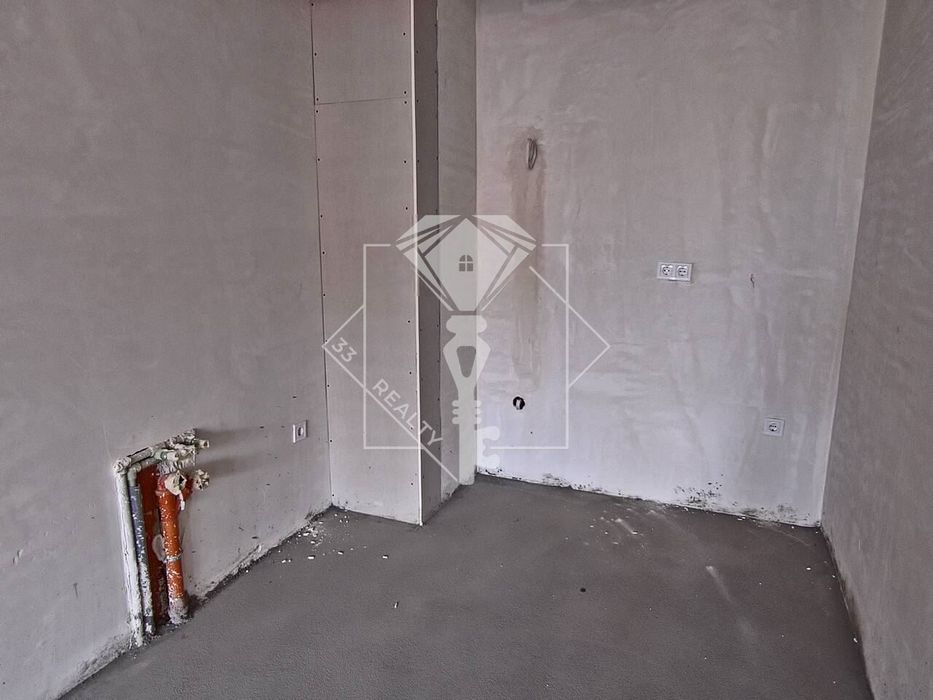 Продава се Двустаен апартамент в Пловдив, Христо Смирненски - 72 кв.м за 1250 €/кв.м - Снимка #2