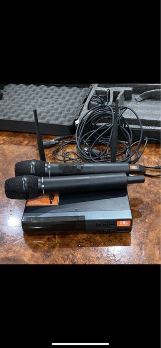 Радиомикрофон - URX9900 JBL