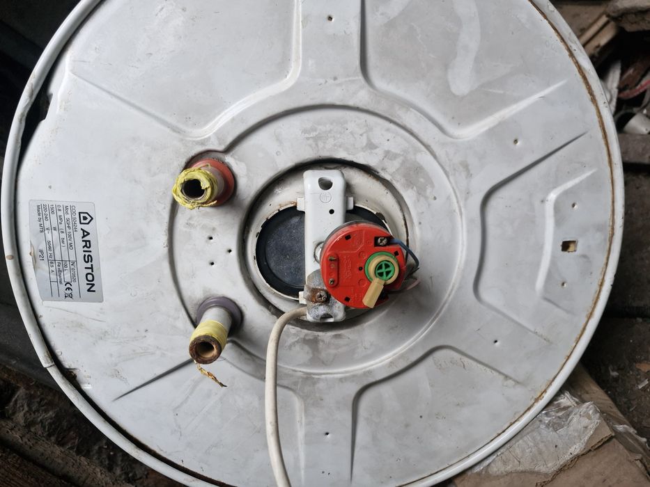 Аристон 100л за 15тыс