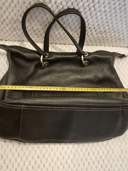 Geanta din piele Bogner in stare impecabilă