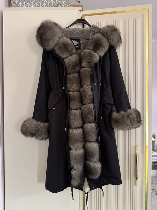 Продам парку из песца