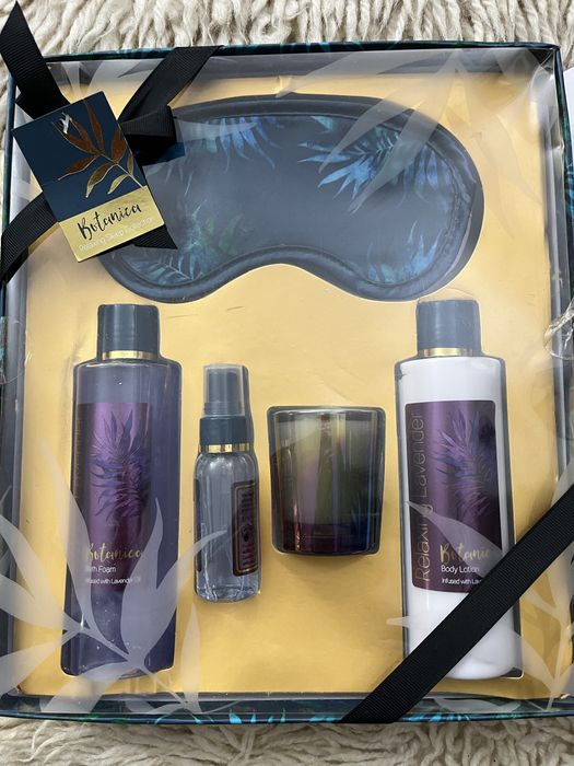 Продавам сет козметика 28лв.