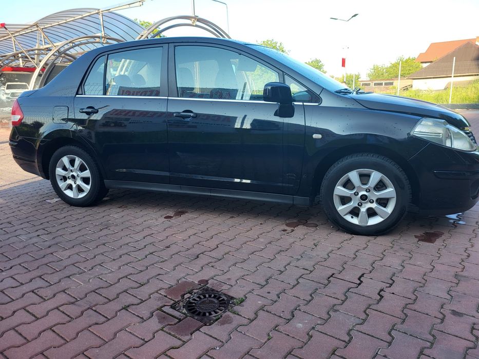Nissan Tiida 1.6