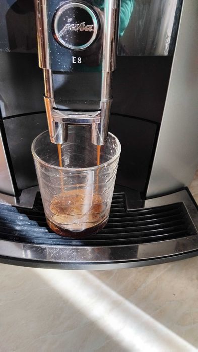 Кафеавтомат Jura E8