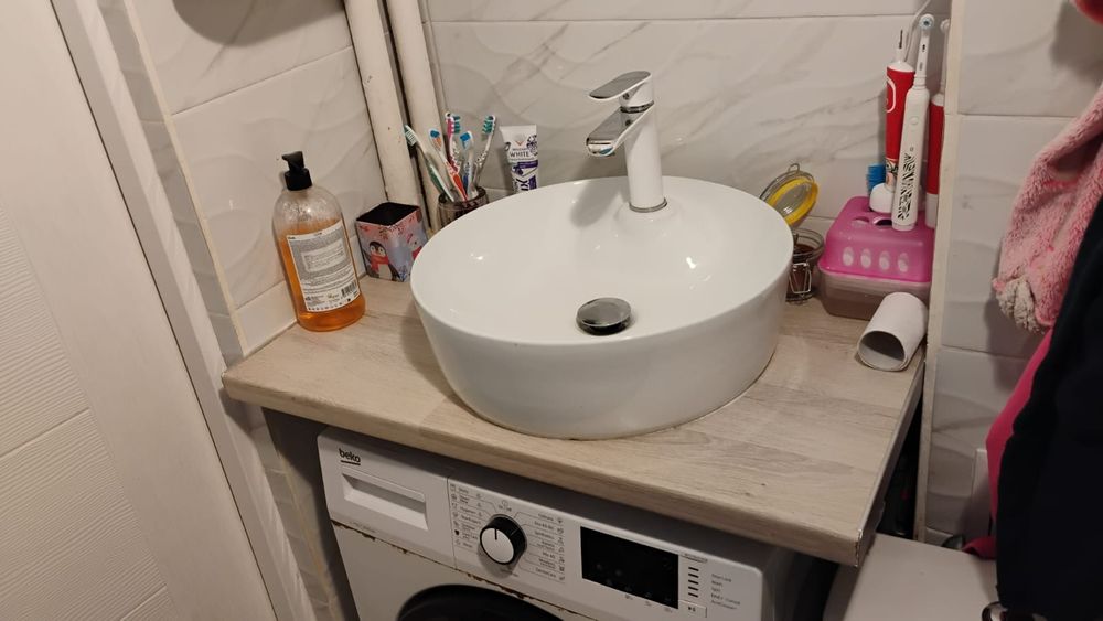 Apartament 2 camere – 32 mp – Etaj 3 – Reabilitat – Sector 4