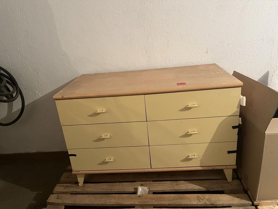 Скрин в добро състояние