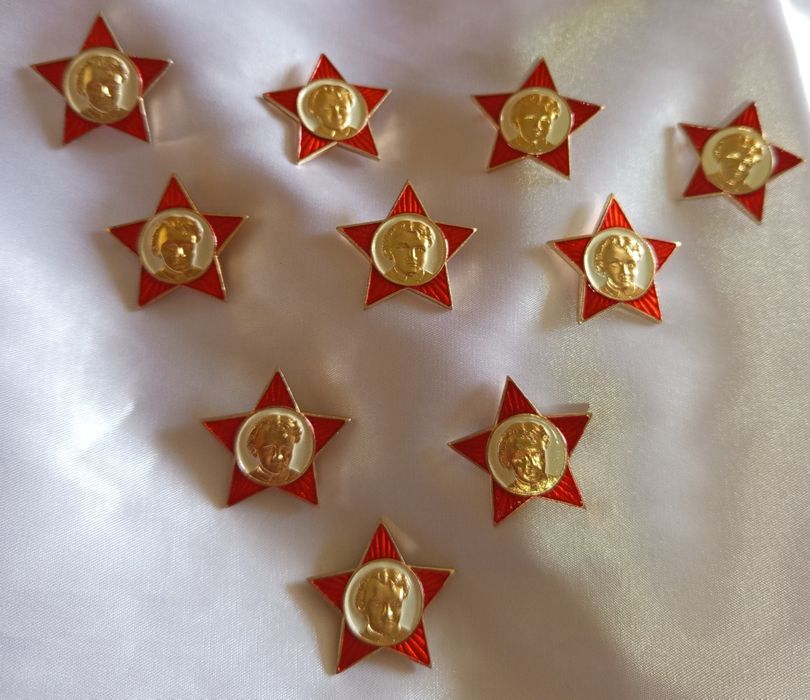 Значки и знаки СССР