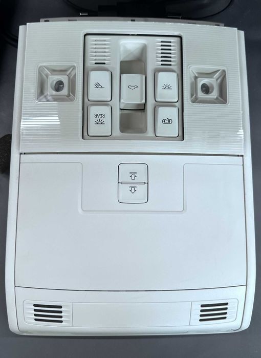 Plafonera/panou lumini led Passat B8 - cu trapa/panoramic