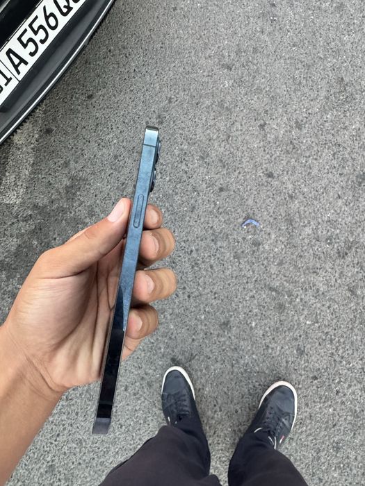 iPhone 12 pro max ochilmagan