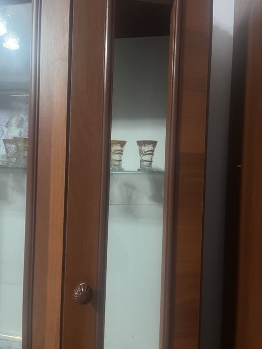 Продам стенка цена догавримся