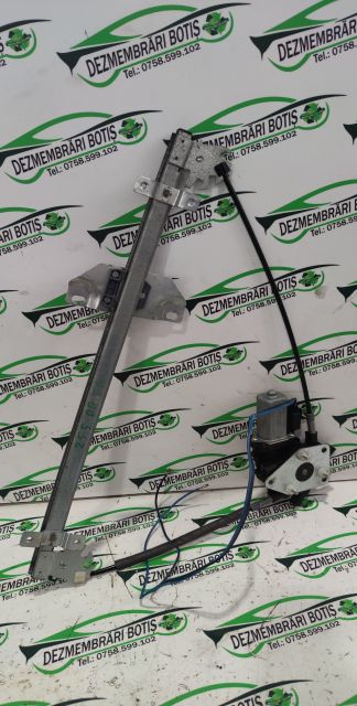 Macara geam fata dreapta electrica Nissan Terrano R20