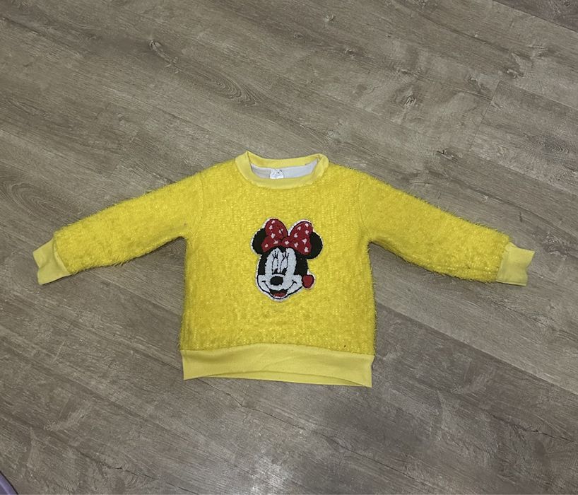 Кофточка теплая на девочку 2-3, 4 года