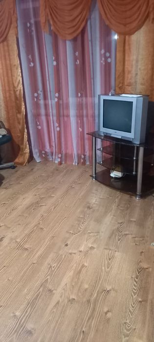 Сдам 2 комнатную квартиру