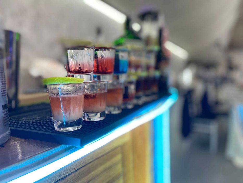 Cabina Foto , Fum greu, Video  360  & Cocktail Bar, Balonase cu Fum