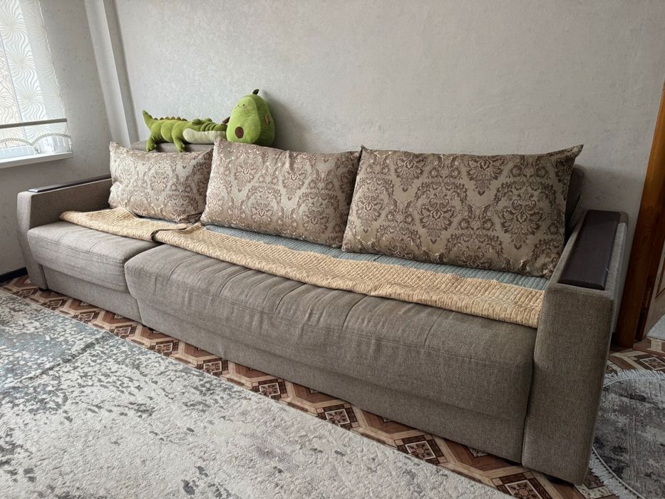 Диван 3 метровый