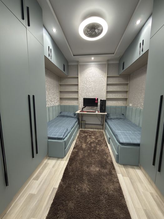 Сдам в аренду 3 комнаты + большой холл