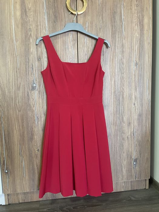 Официални къси рокли