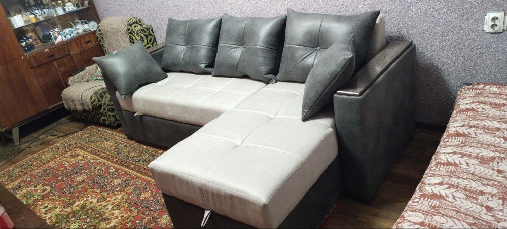 Распродажа Угловой раскладной диван