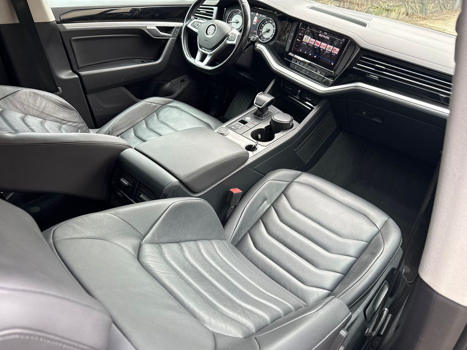 VOLKSWAGEN Touareg 2019 — imagine 5