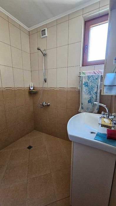 Продава се Къща в Кричим - 300 кв.м за 584 €/кв.м - Снимка #9